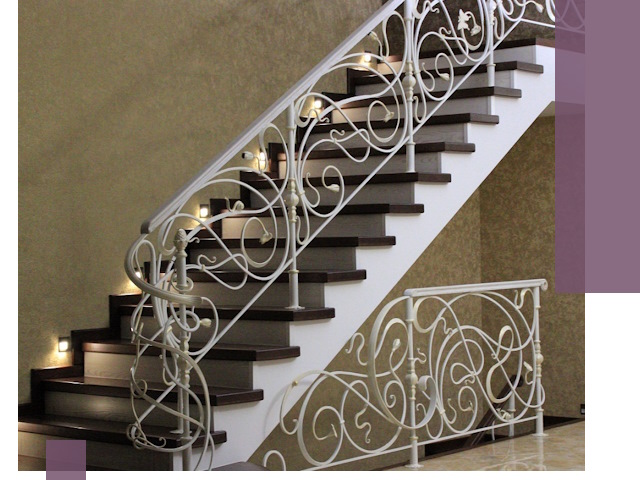Кованые лестницы под ключ в Дальнереченске — изготовление и монтаж