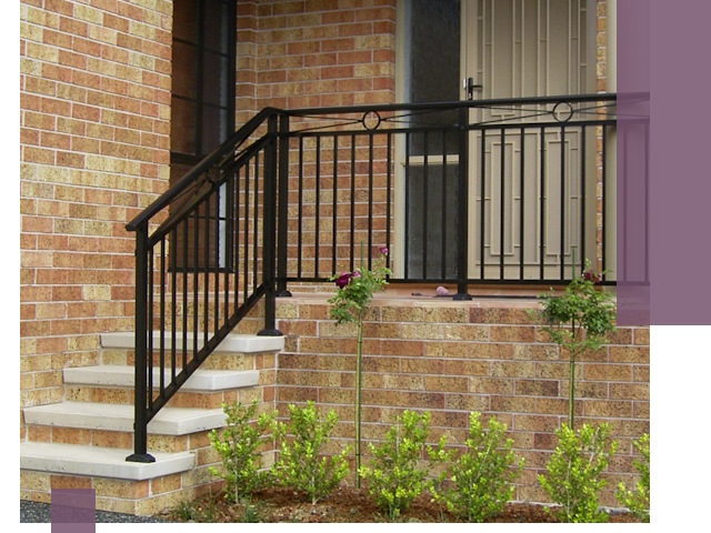 Уличные перила из металла под ключ в Дальнереченске