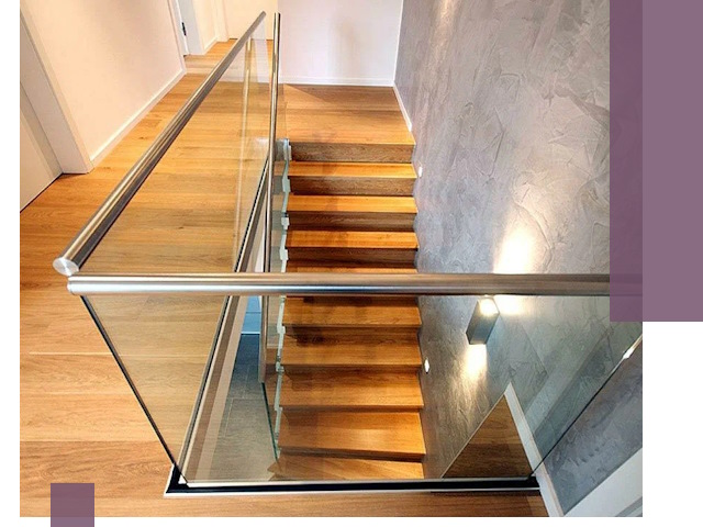 Перила для лестницы в доме — изготовление и монтаж в Дальнереченске